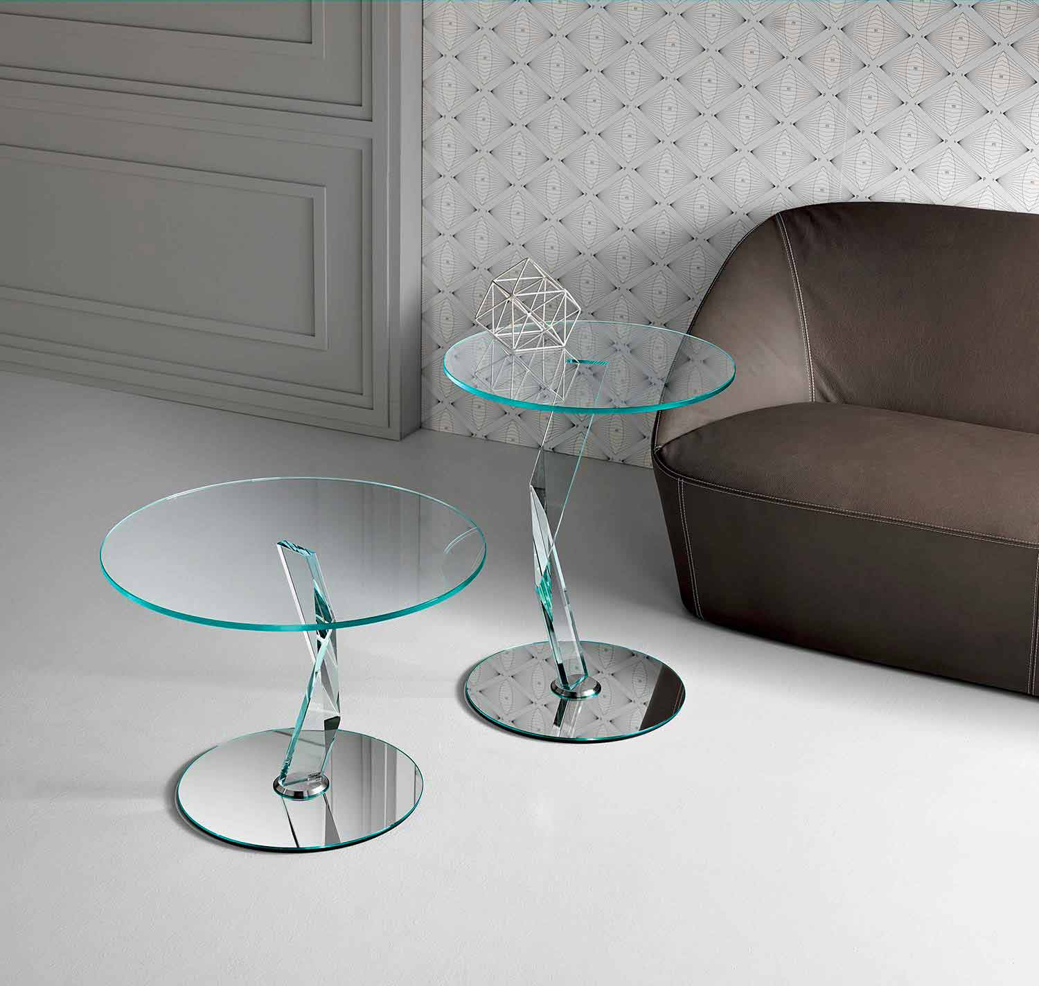 Tavolino Rotondo da Salotto di Design in Vetro Extrachiaro Made in Italy –  Akka