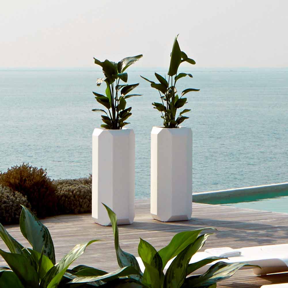 Vaso In Plastica Effetto Ceramica Bianco | Decorazione Casa E Ufficio | Rilievo Goffrato 17,5 Cm