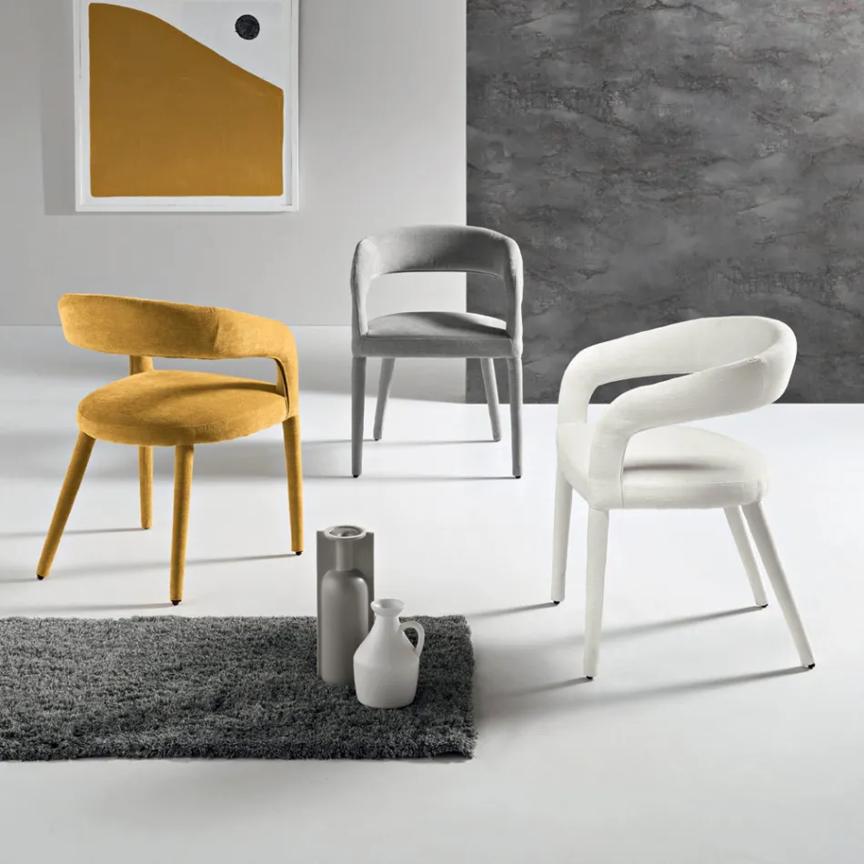 2 Poltroncine Imbottite in Tessuto Bouclè con Struttura Rivestita - Domenica Viadurini