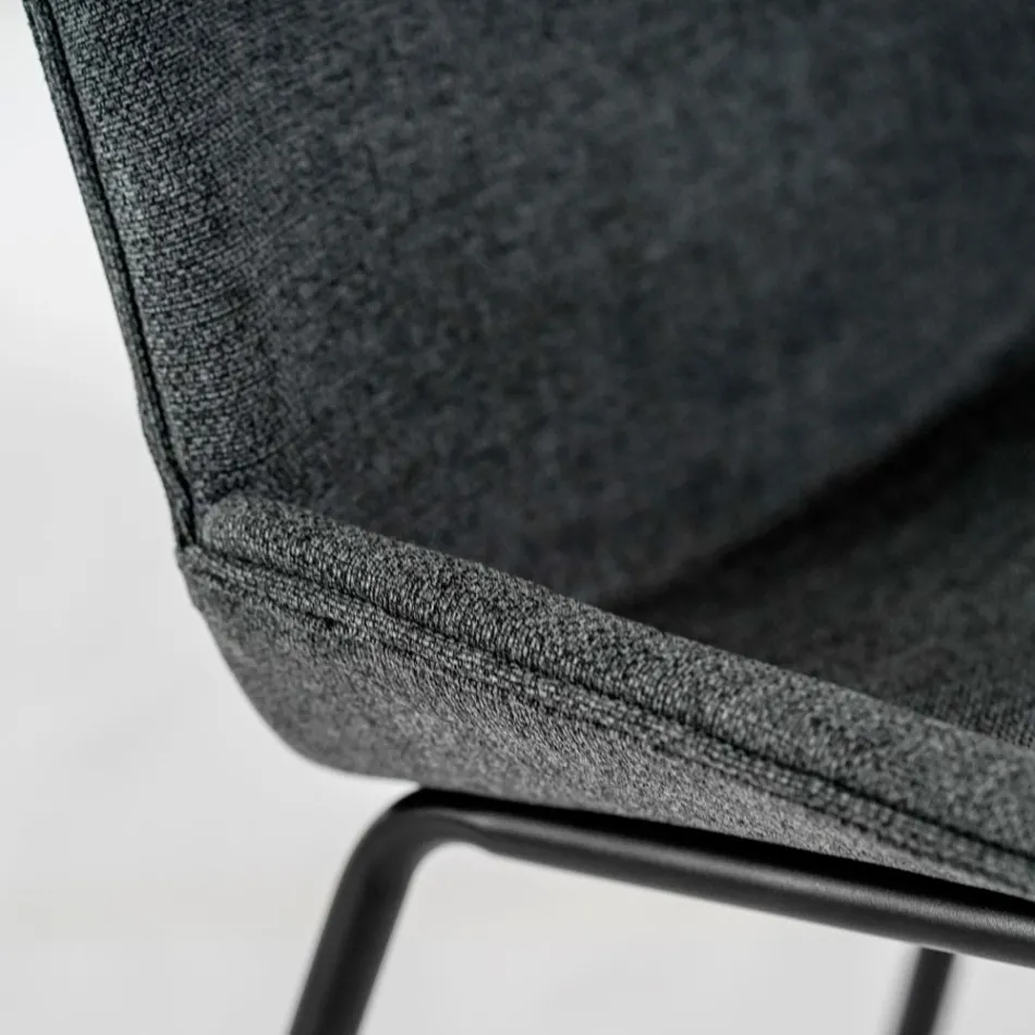 4 Sedie in Tessuto, Struttura in Polipropilene e Gambe in Metallo - Patchulli Viadurini