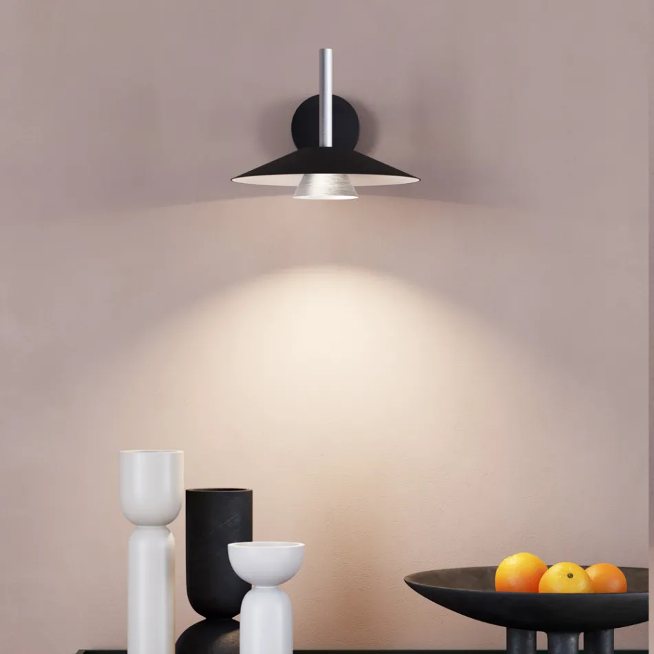 Applique in Metallo di Diverse Finiture Made in Italy - Mira Viadurini