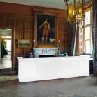 Bancone bar angolare Slide Break Corner luminoso moderno made in Italy Viadurini