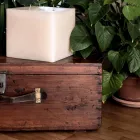 Candela Quadrata Artigianale di Cera Moderna Made in Italy - Mondeo Viadurini