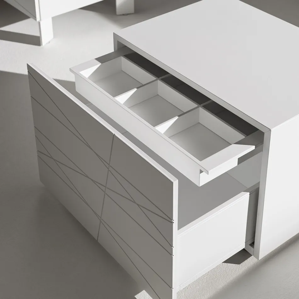 Comodino con 1 Cassetto in Agglomerato Ligneo Verniciato - Leone Viadurini