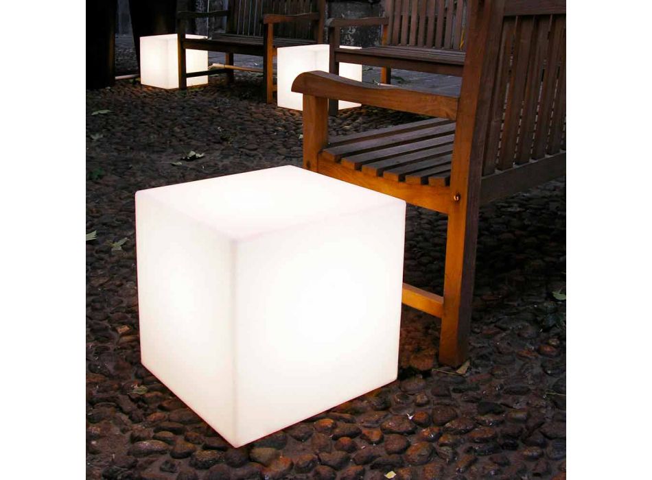 Lampada da esterno di design Slide Cube luminosa prodotta in Italia