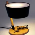 Lampada da Tavolo in Faggio con Dettagli in Metallo e Pelle Vegana - Avetta Viadurini