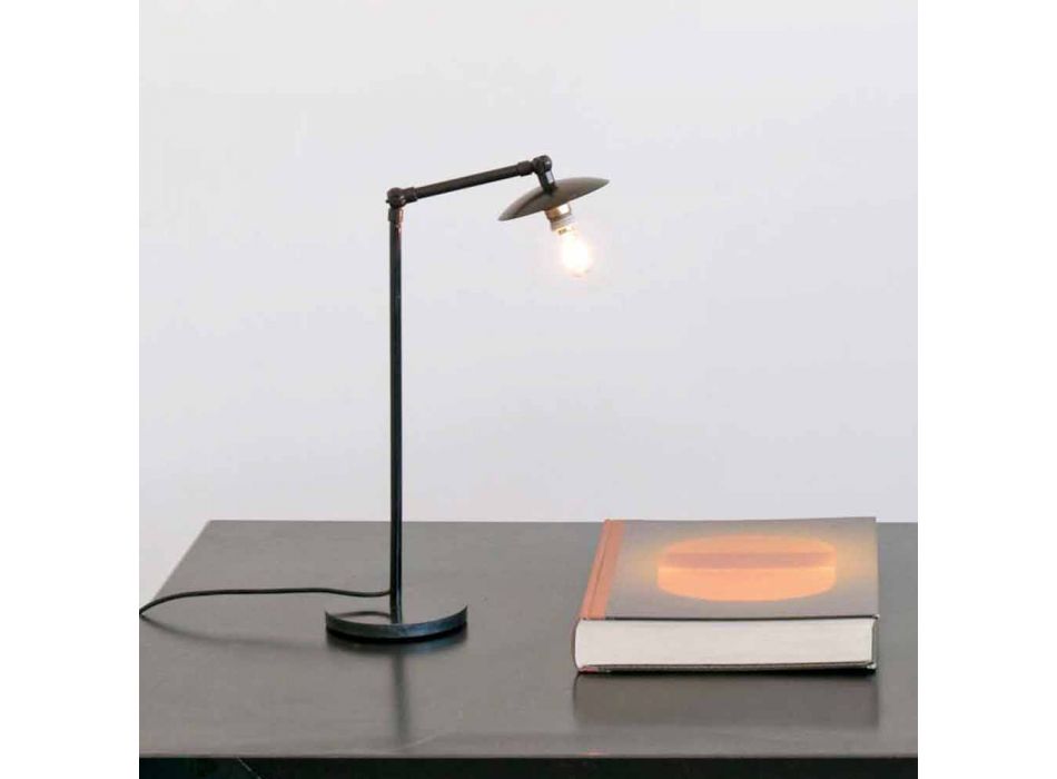 Lampada da Tavolo in Ferro con Luce Orientabile Moderna Made in Italy - Amino