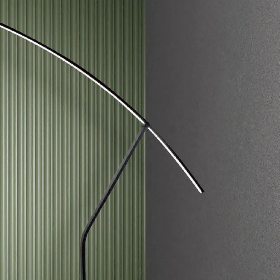 Lampada da Terra in Metallo Verniciato in Diversi Colori e LED Dimmerabile - Acero Viadurini