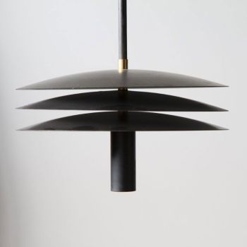 Lampada LED Sospesa in Ferro con Dettagli in Ottone Made in Italy - Comeo