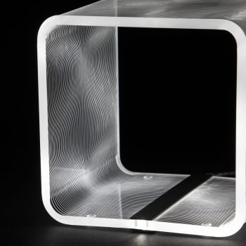 Lampada Led Tavolino Luminoso Acrilico Trasparente Decoro Laser - Robiola