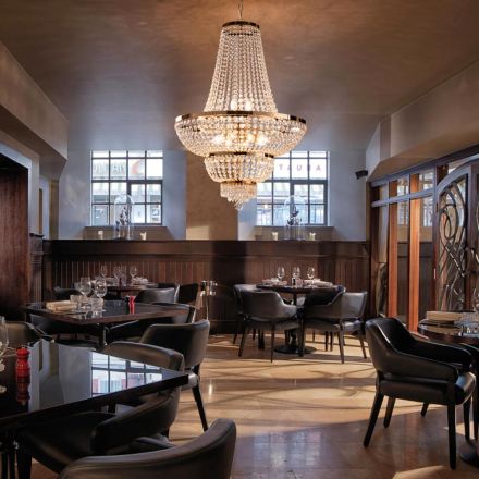 Lampadario in Ferro e Dorato con Strass Made in Italy per Arredare L’interno - Austria Viadurini