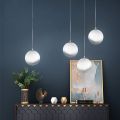 Lampadario su Barra Lineare Quattro Lumi in Vetro Bianco Made in Italy - Isotta