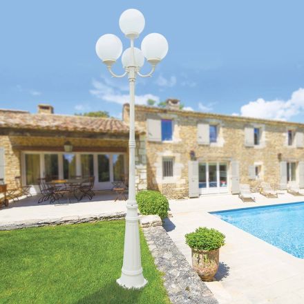 Lampione Alto 270 cm in Acrilico e Alluminio Bianco Made in Italy - Trovabianco Viadurini