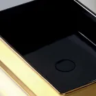 Lavabo da appoggio in ceramica bicolore prodotto in Italia Debora Viadurini