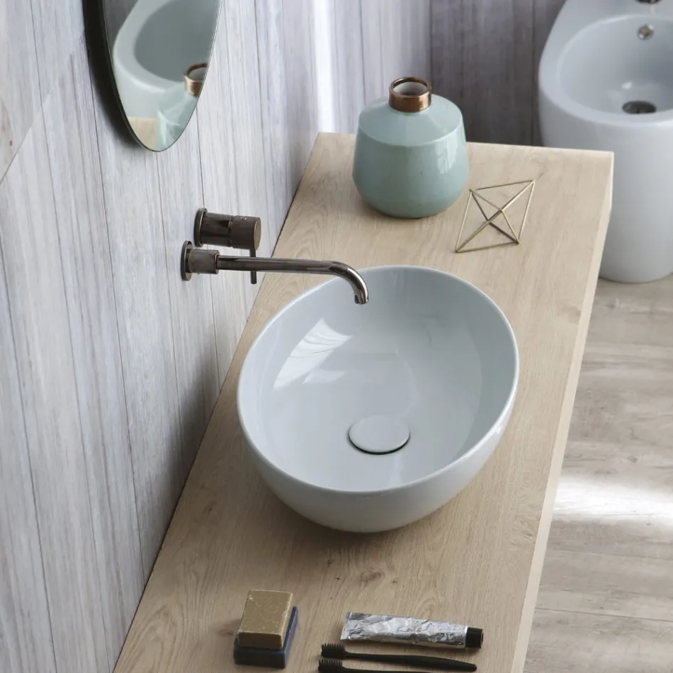 Lavabo da Appoggio Ovale in Ceramica Lucida Realizzato in Italia - Ferry Viadurini