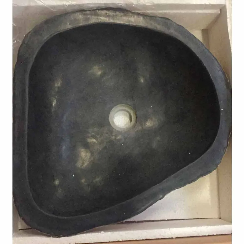 Lavabo da appoggio pezzo unico in basalto Hassan Viadurini