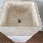 Lavabo in pietra naturale a colonna Robin, bianco pezzo unico Viadurini