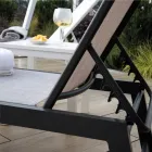 Lettino da Esterno Realizzato in Alluminio e Textilene con 2 Ruote - Costume Viadurini