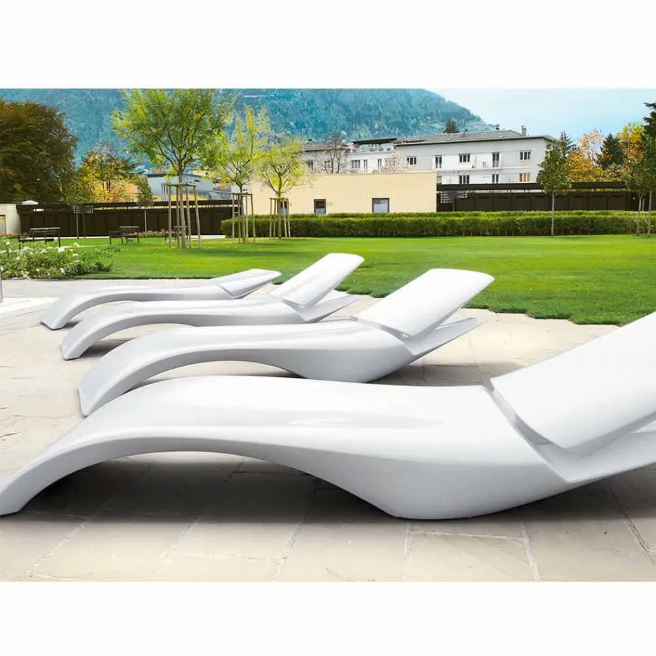 Lettino da Giardino Chaise Longue di Design in Plastica Bianca - Zoe by Mayyour Viadurini