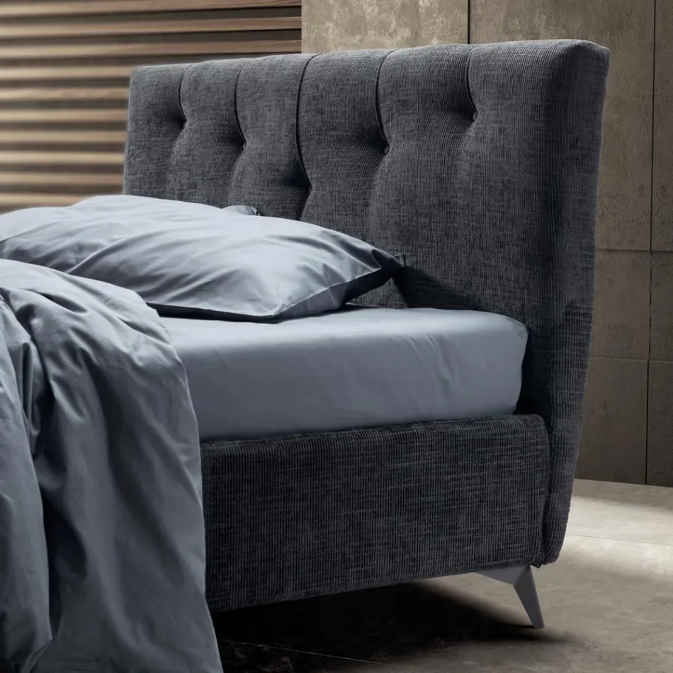 Letto Matrimoniale 160x190 con Cordonature Verticali a Sbalzo - Maschera Viadurini