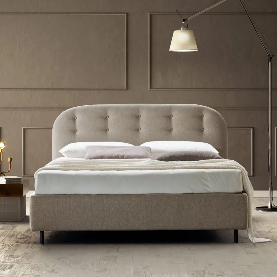 Letto Matrimoniale 160x190 con Linee Ricurve e Bottoni Made in Italy - Oriente Viadurini