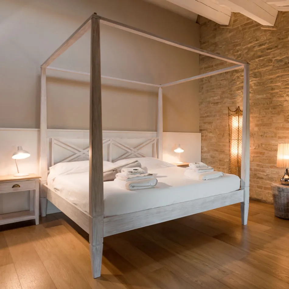 Letto Matrimoniale 160x200 con Baldacchino in Legno Teak Massello - Acquarello Viadurini