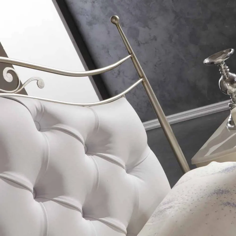 Letto matrimoniale imbottito realizzato a mano in ferro pieno Gracie Viadurini