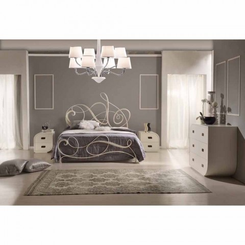 letto matrimoniale in ferro battuto con decoro chiave di violino atena