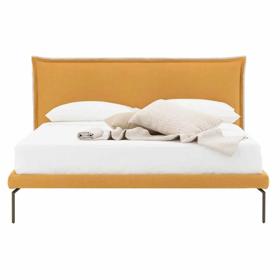 Letto Matrimoniale in Tessuto con Piedini in Metallo Made in Italy - Glorio Viadurini