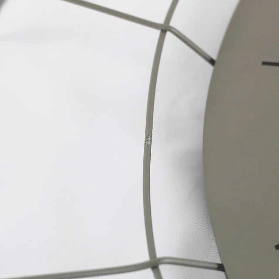 Orologio da Parete Moderno in Acciaio Colorato Made in Italy – Adalgiso Viadurini