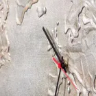 Orologio moderno con cinque quadranti raffigurante il mondo Miles Viadurini