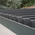 Pergola in Alluminio con Tetto Orientabile Tramite Manovella - Eolo Viadurini