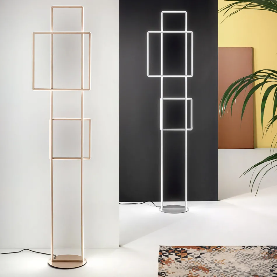 Piantana a LED in Metallo Verniciato Oro o Argento di Design - Formale Viadurini