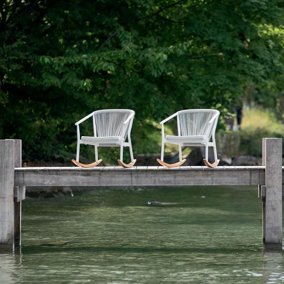 Poltrona Dondolo da Giardino in Legno Massello e Tessuto – Smart by Varaschin Viadurini