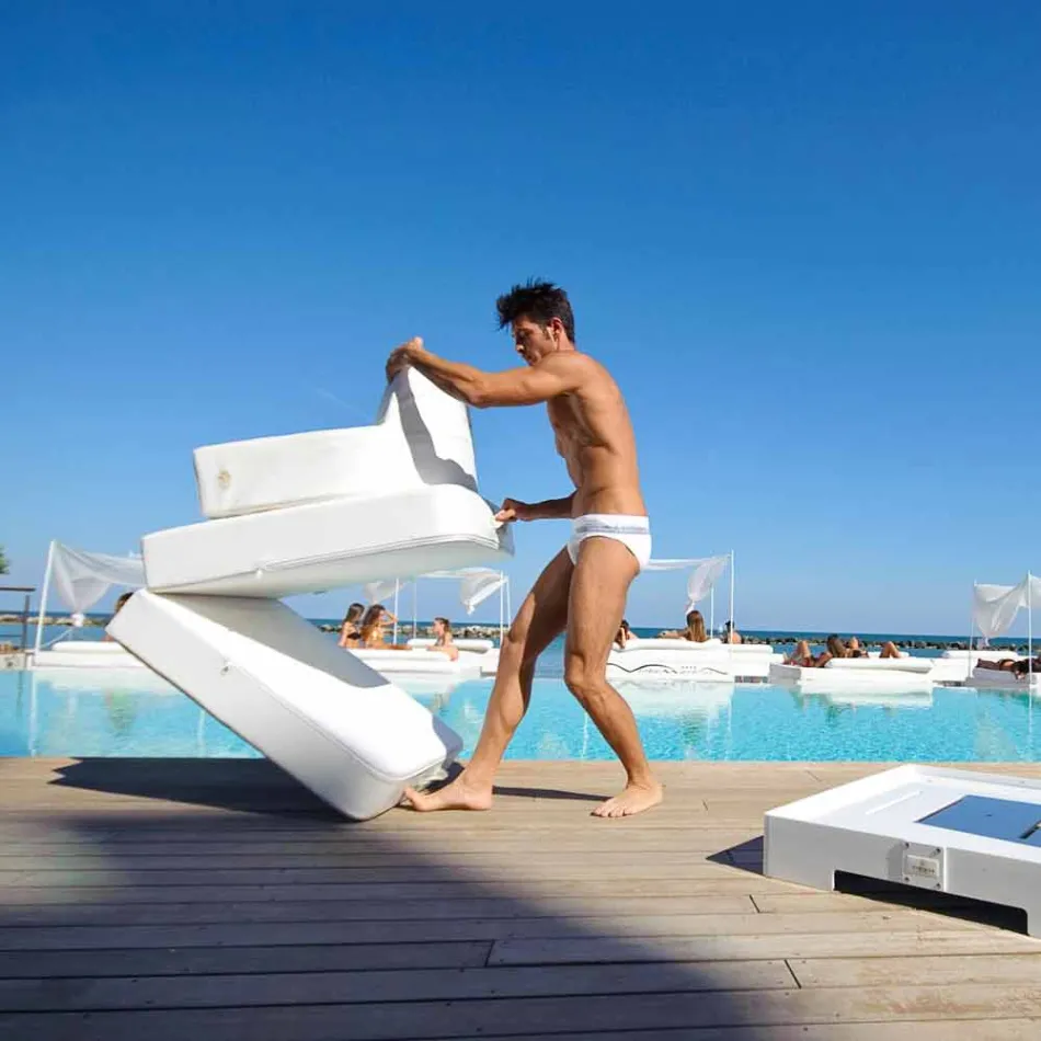 Poltrona galleggiante Trona Luxury bianca di design, made in Italy Viadurini