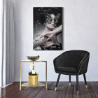 Poltrona Imbottita in Legno e Tessuto di Design Moderno - Maddy Viadurini