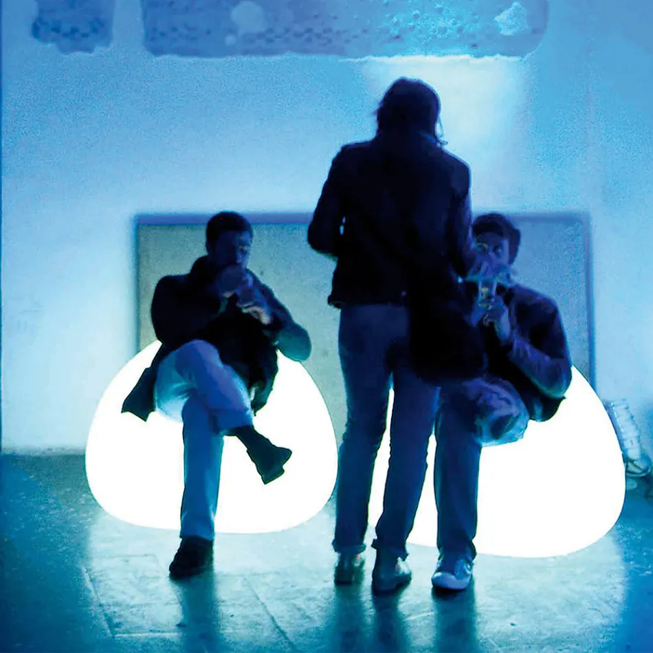 Poltrona Luminosa da Esterno con Luce LED in Polietilene Made in Italy - Ervin Viadurini