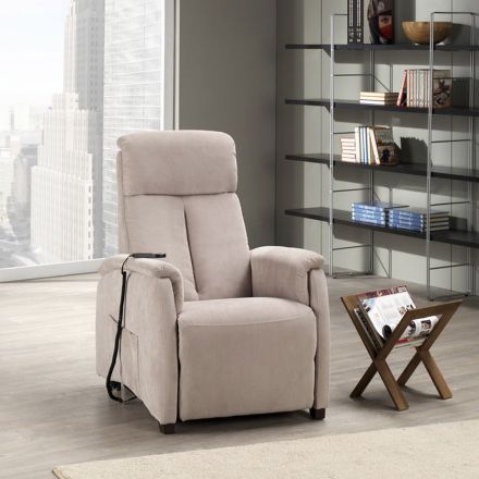 Poltrona motorizzata alzapersona Via Venezia a 2 motori Viadurini