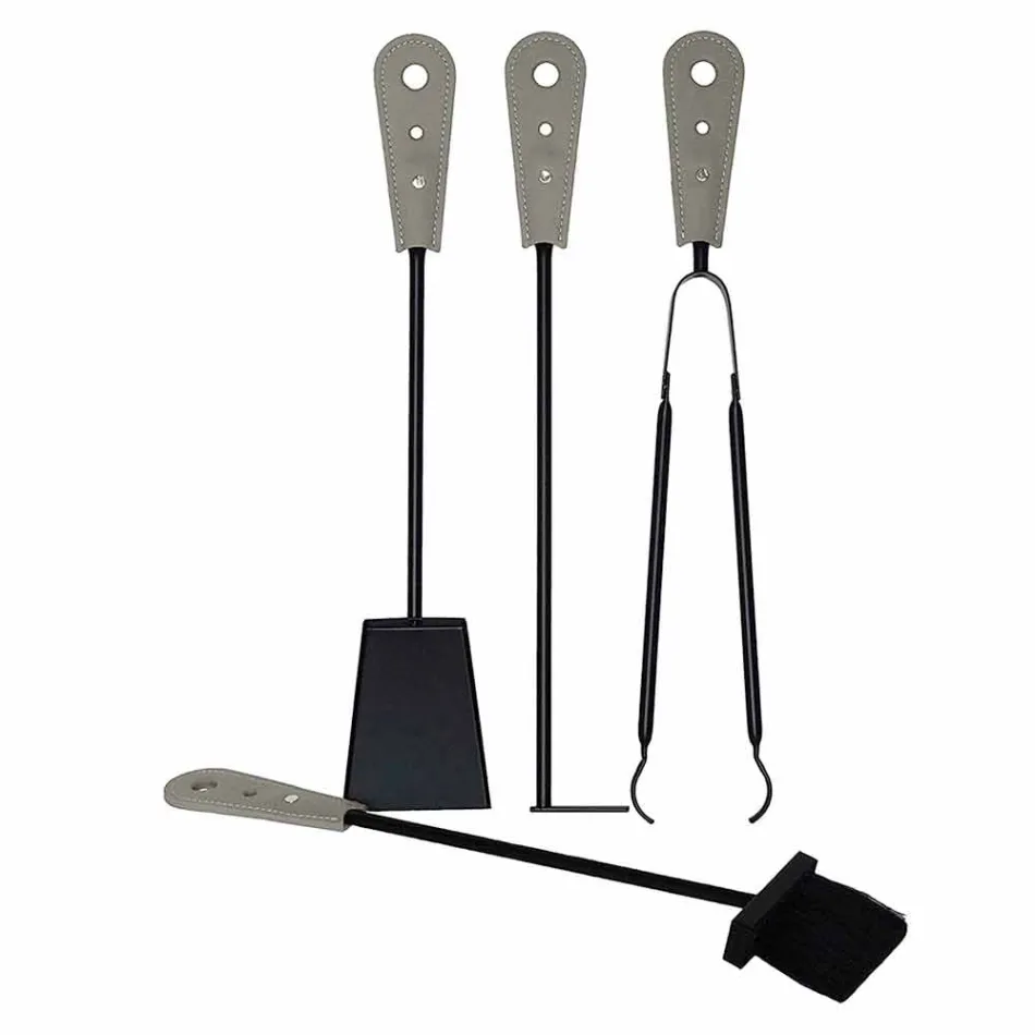 Portalegna, portaferri e ferri per camino in cuoio Nicad,made in Italy Viadurini