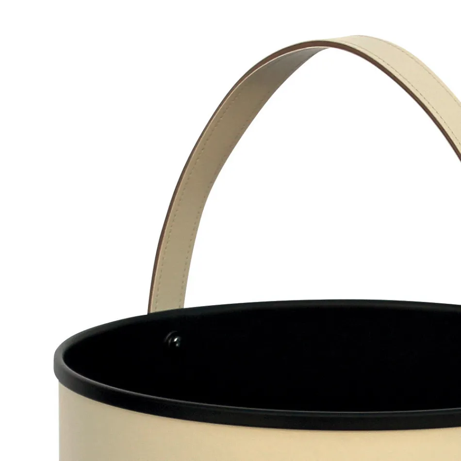 Portalegna Rotondo in Ecopelle con Ruote Made in Italy - Camaleonte Viadurini