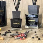 Profumatore Ambiente Zenzero Pepe Nero 500 ml con Bastoncini - Viaduriniinblack Viadurini