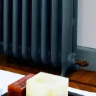 Radiatore idraulico retrò in ghisa a 3 colonne Tiffany by Scirocco H Viadurini