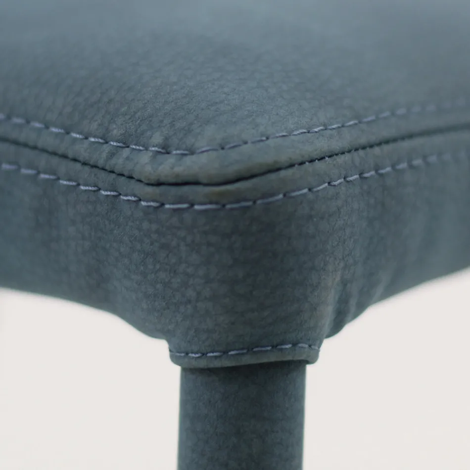 Sedia da Pranzo Completamente Rivestita in Similpelle Made in Italy - Eloi Viadurini