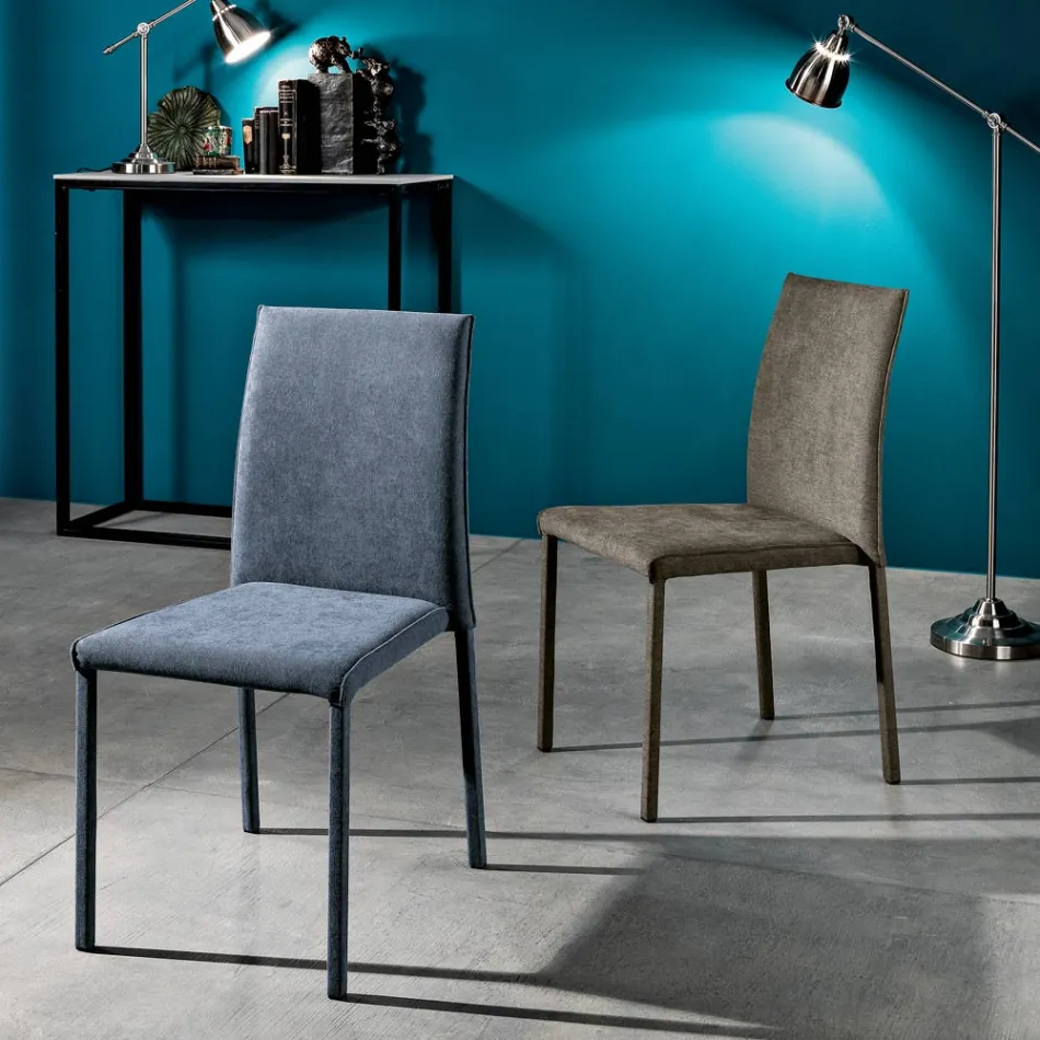 Sedia di design per sala da pranzo in tessuto fatta in Italia, Conny Viadurini