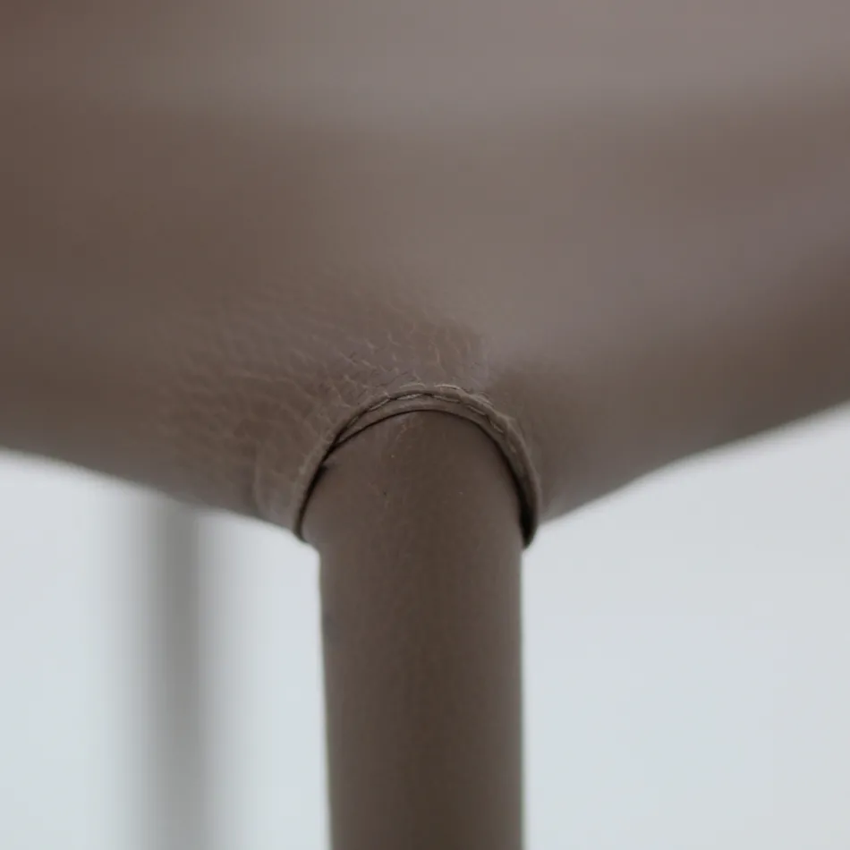 Sedia in ecopelle di design moderno Desio, per cucina o sala da pranzo Viadurini