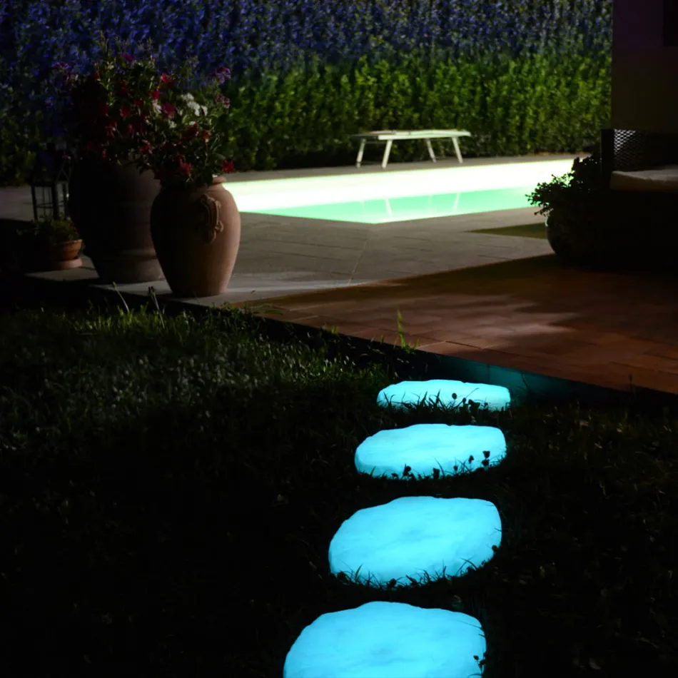 Segnapassi da Giardino a Forma di Sasso Fluo Made in Italy 4 Pezzi - Sasso Viadurini