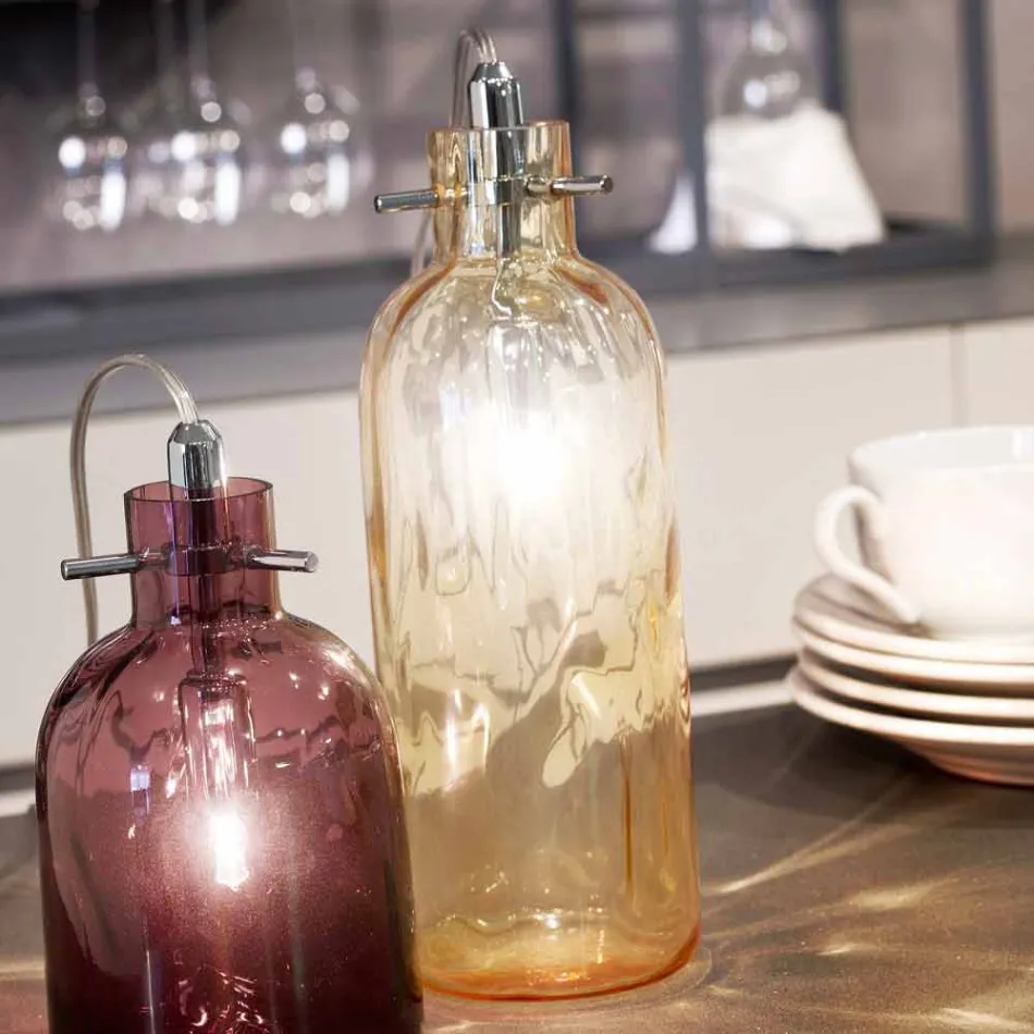 Selene Bossa Nova lampada da tavolo Ø10 H 26cm in vetro soffiato ambra Viadurini