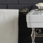 Set bagno con consolle doppia in ceramica bianca su struttura Linear Viadurini