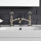 Set bagno con consolle doppia in ceramica bianca su struttura Linear Viadurini