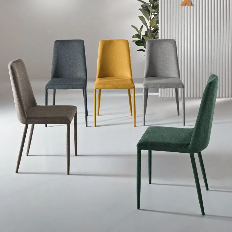 Set di 4 Sedie Imbottite in Tessuto Colorato e Struttura Rivestita - Luciana Viadurini